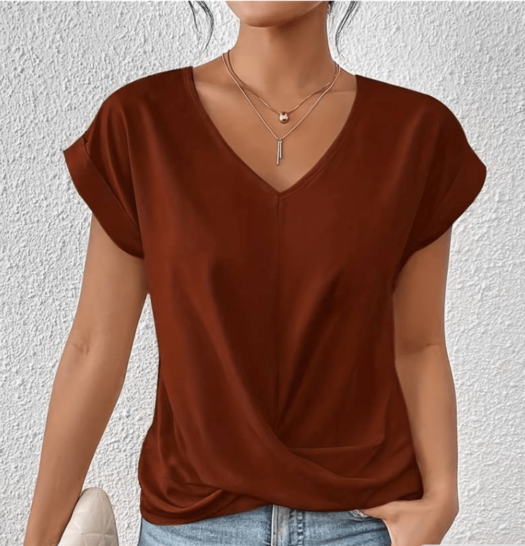 Luna | Tummy tucking V-neck top - Savile & Sage
